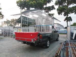 หลังคารถพุ่มพวง