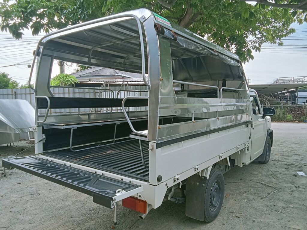 หลังคาสองแถวทรงเตี้ย หลังคารถ สองแถวทรงเตี้ย หลังคารถสองแถว หลังคาคูเป้