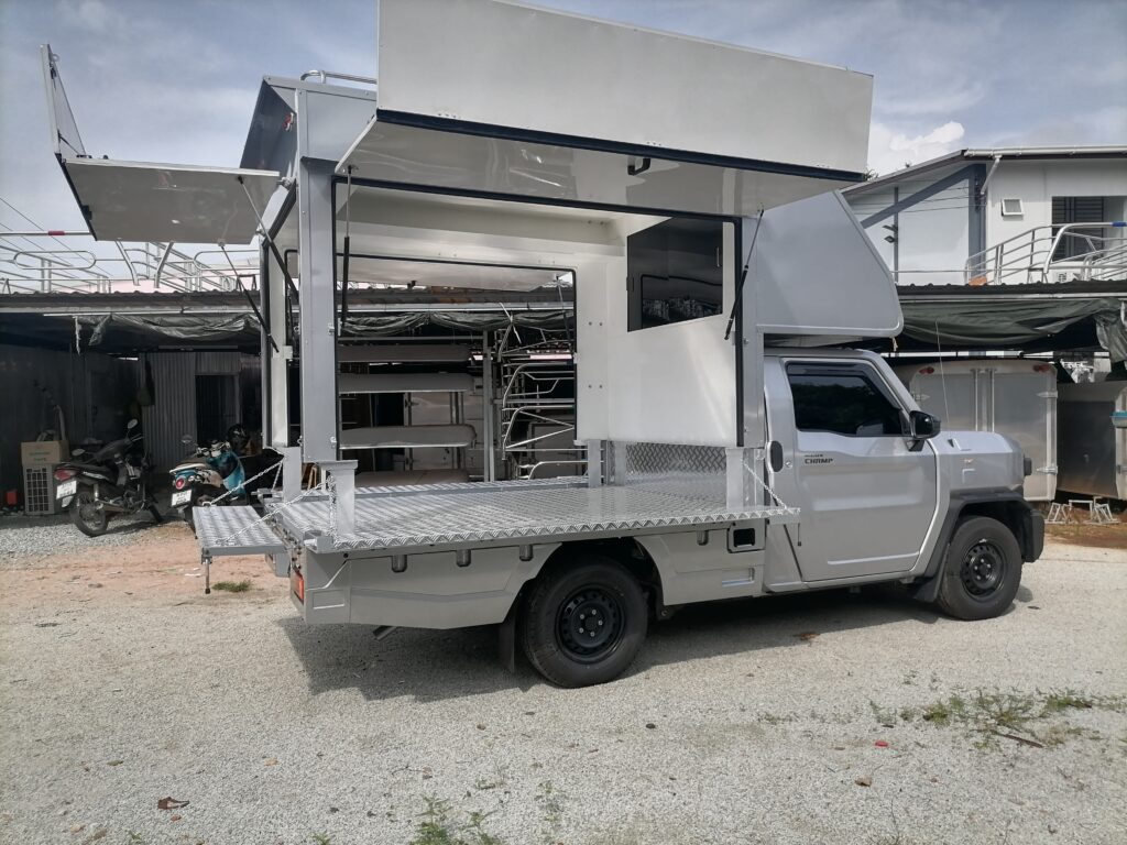 หลังคารถขายของเคลื่อนที่ หลังคารถขายของ หลังคารถฟู้ดทรัค หลังคารถฟู้ดทรัคมือสอง รับทําหลังคาฟู้ดทรัค ชลบุรี รับทํารถ food truck ชลบุรี